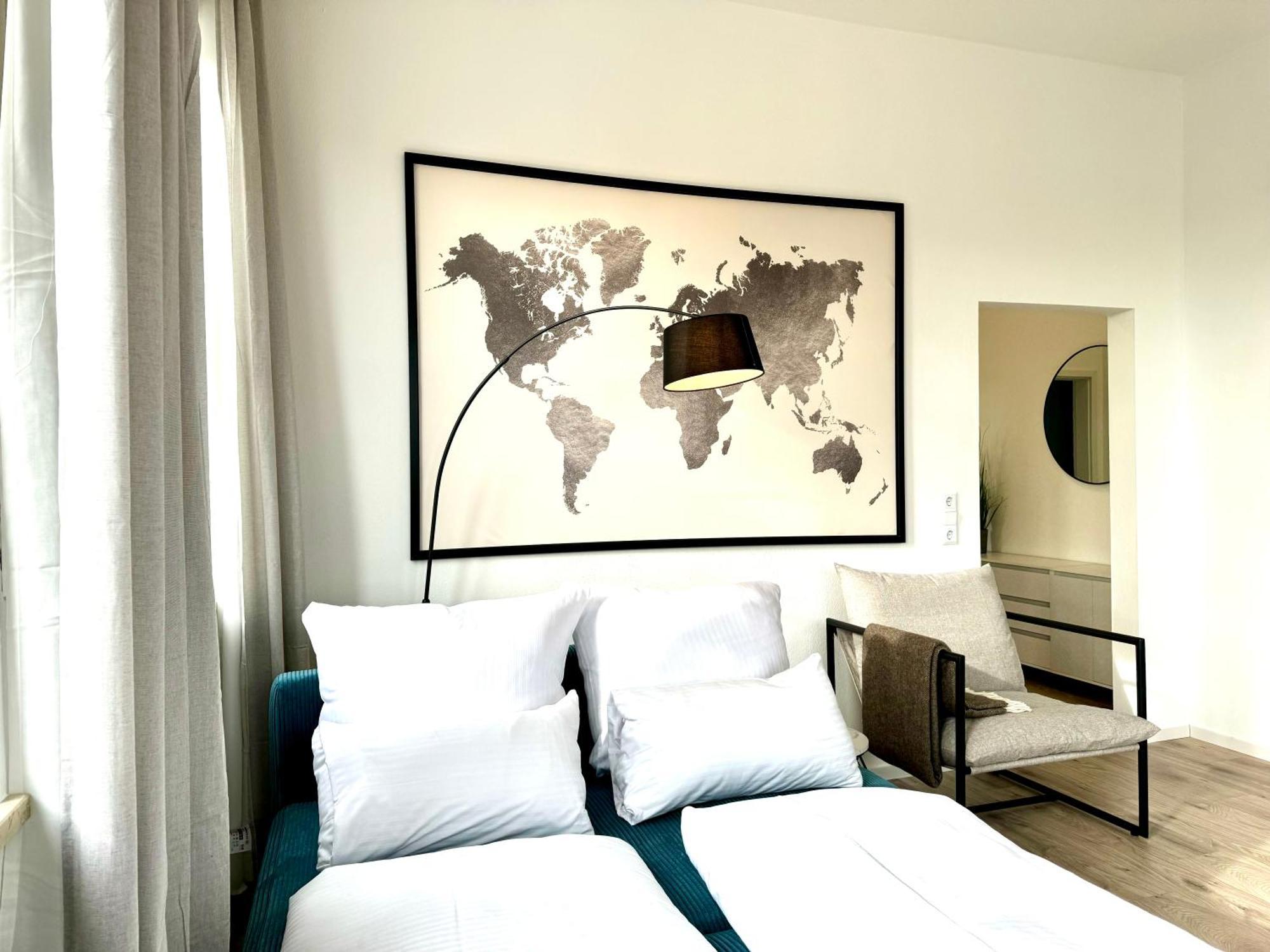 E&k Living - - Design - Kitchen - Free Parking Apartment