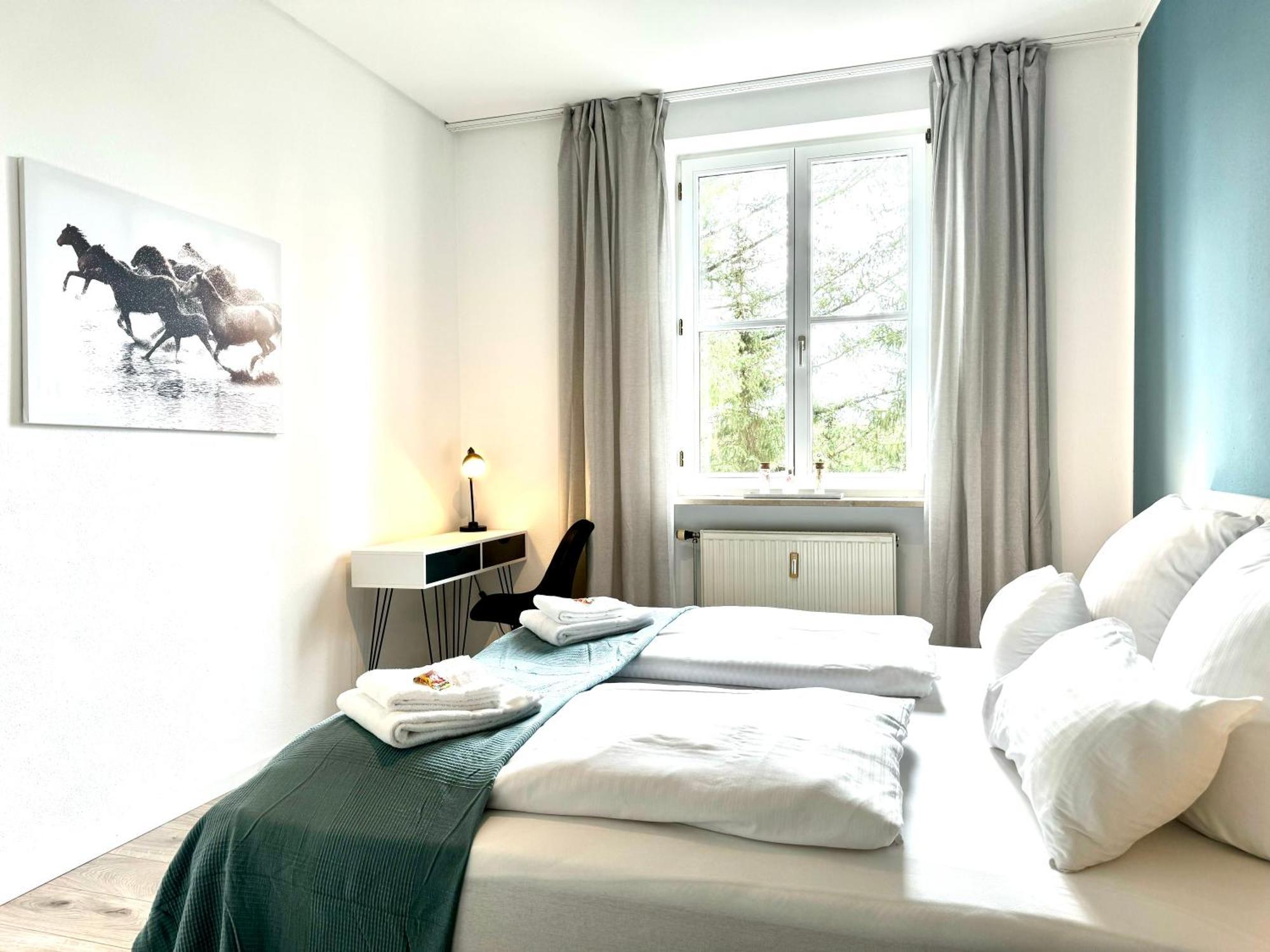 E&k Living - - Design - Kitchen - Free Parking Gersthofen